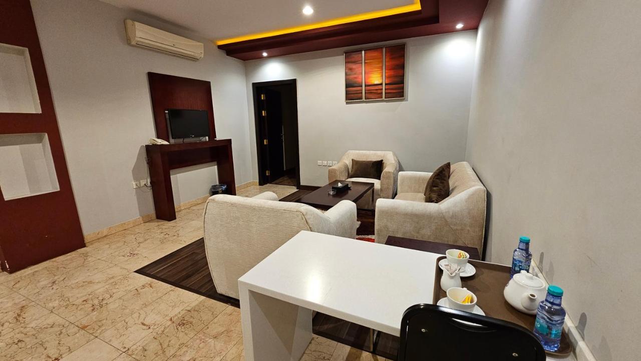 Raoum Inn Buraydah Esterno foto