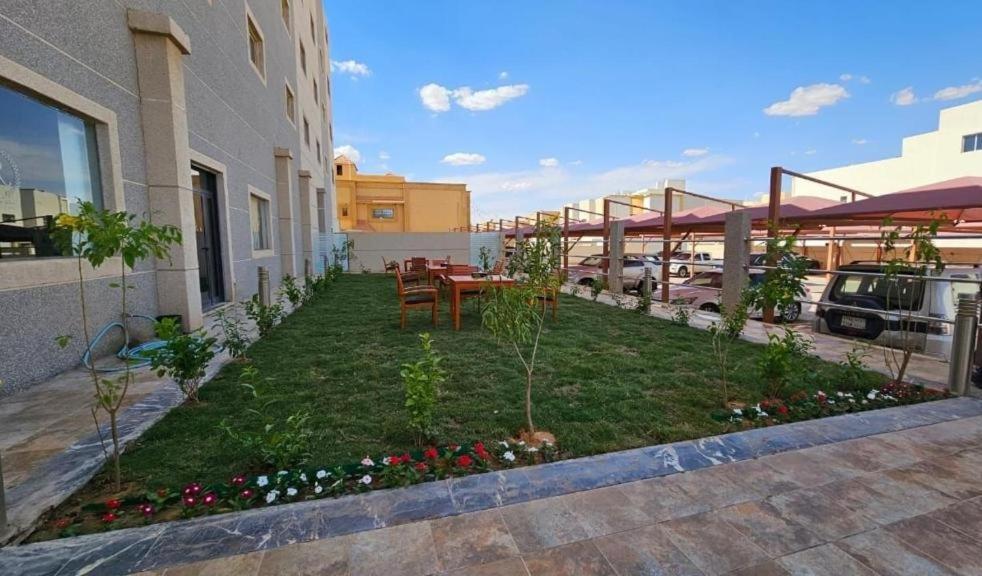 Raoum Inn Buraydah Esterno foto